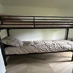 Eco-friendly For 8-guests Casa de Férias Ulicoten