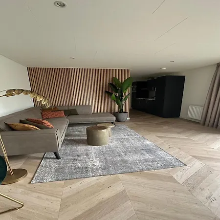 Casa de Férias Sustainable Stay By Palette Resort De-Steppe